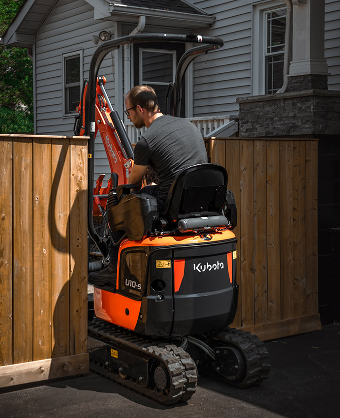 U10-5 Excavator_Fence Gate